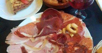 10 endroits où manger des tapas espagnols à Bruxelles? Ou manger des tapas à Bruxelles