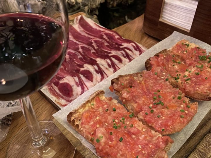 10 endroits où manger des tapas espagnols à Bruxelles?