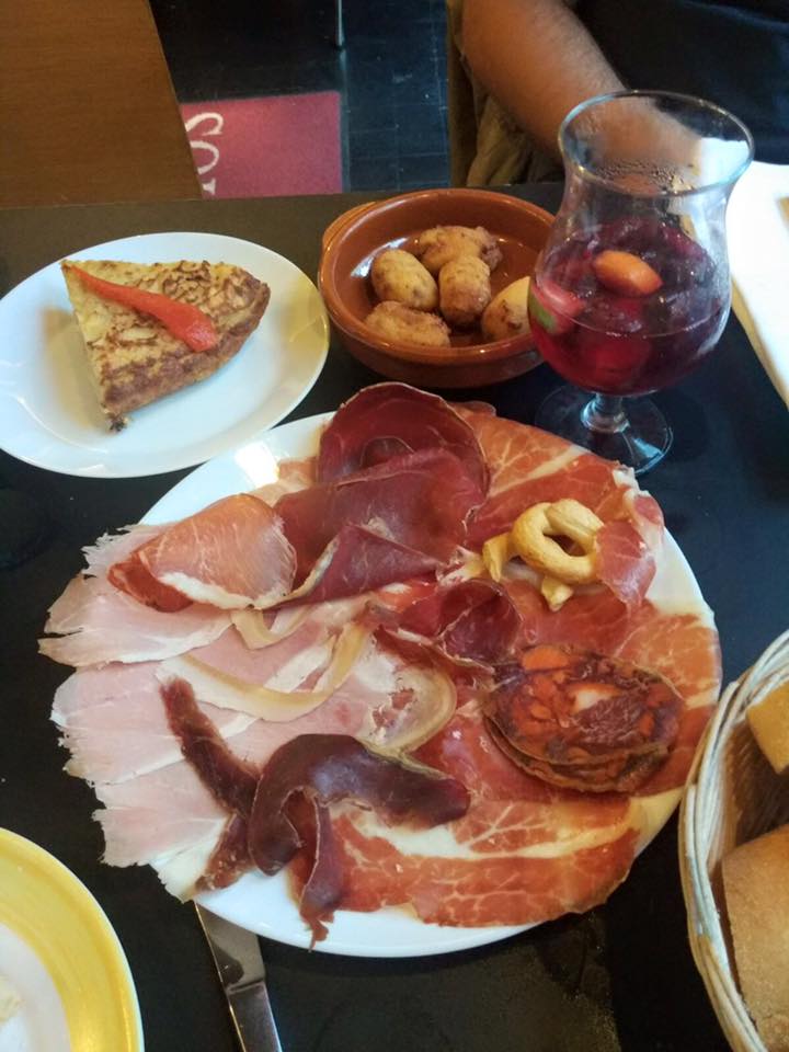 10 endroits où manger des tapas espagnols à Bruxelles?