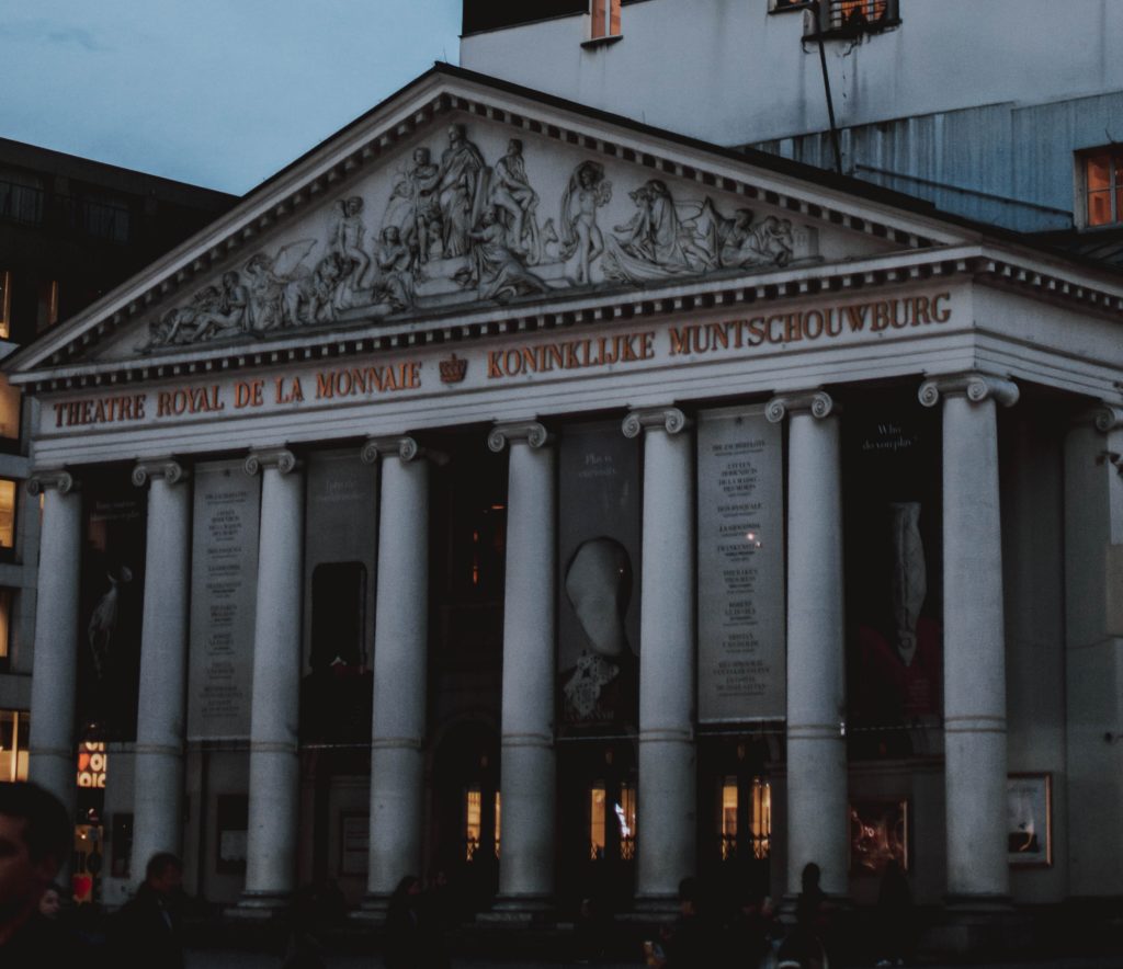 Bourse Bruxelles c) unplash QH8innZOoCo Bourse Bruxelles c) unplash QH8innZOoCo
