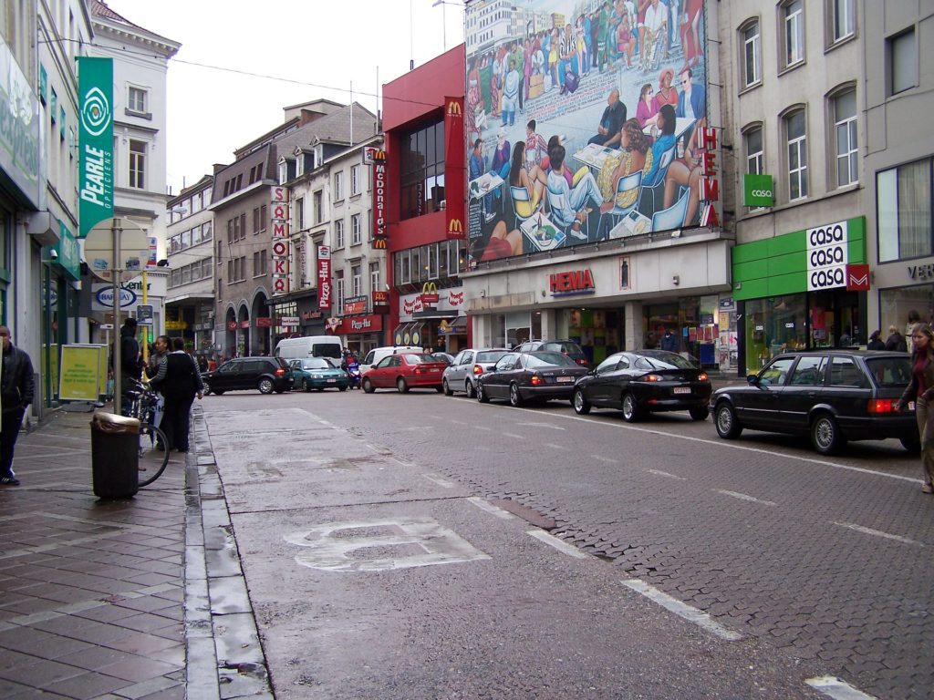 Chaussée d'Ixelles (c) Photo Wikipedia Finne Boonen —