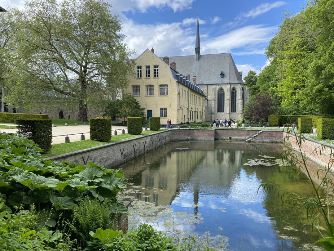 Ixelles 的 Abbaye de la Cambre 公园