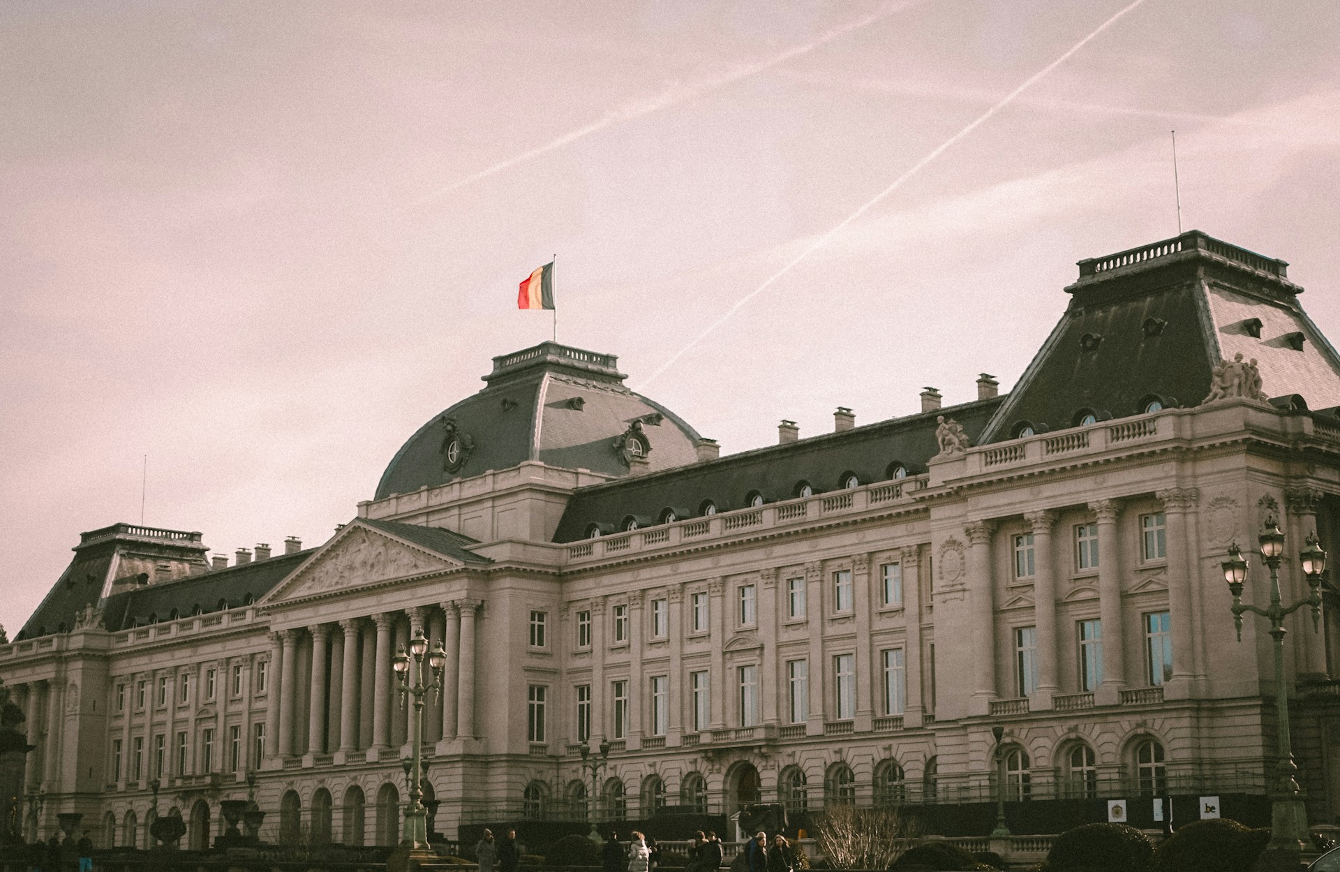 Exploration Linguistique: Décodons le Mystère du nom « Bruxelles »