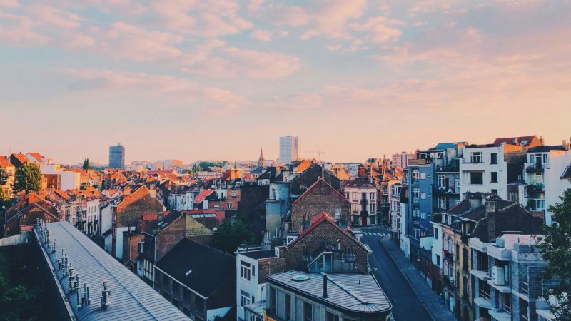 Bruxelles Accessible Handicap : Guide Complet pour un Séjour Réussi en Fauteuil Roulant