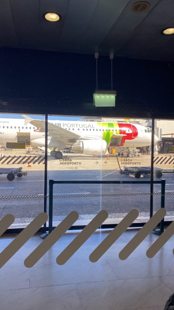 Airport Tap (c) PIerre Halleux