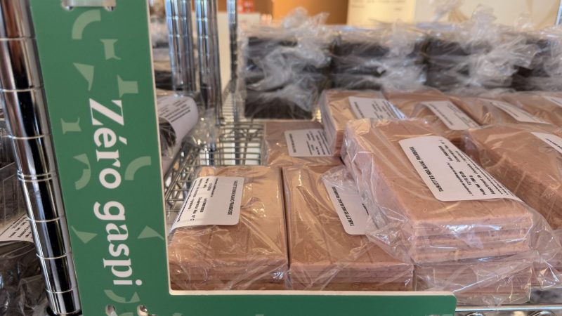 🍫 Ce magasin d&rsquo;usine de chocolat où on peut  (presque) tout gouter gratuitement)😍