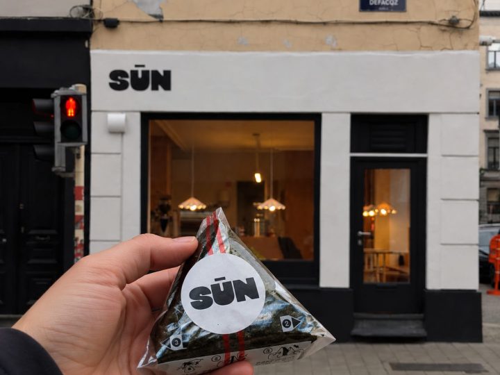 SŪN rue Defacqz: we tested the onigiri coffee shop