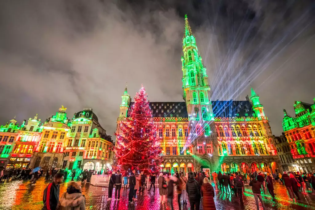 Χριστουγεννιάτικη Αγορά των Βρυξελλών Τροχός λούνα παρκ (γ) Φωτογραφικό κιτ τύπου loisirsdhiver.be