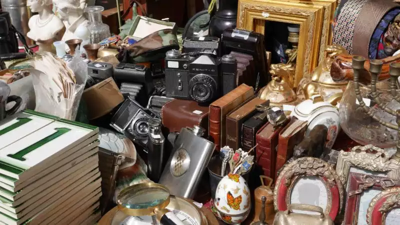 What are the best Brocantes in Brussels?
