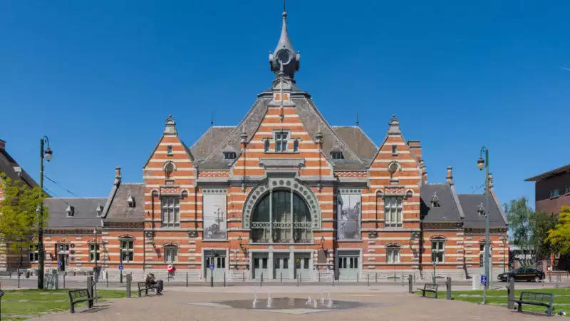Gare de Schaerbeek (c) Wikimedia Trougnouf (Benoit Brummer)